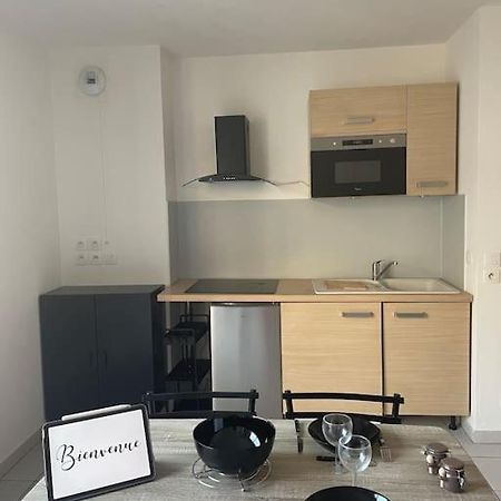 Appartement 2 Pieces Fréjus Exteriör bild